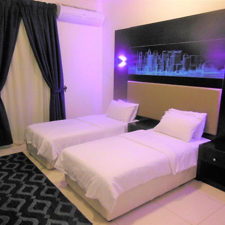 דמאם Holiday Furnished Units מראה חיצוני תמונה
